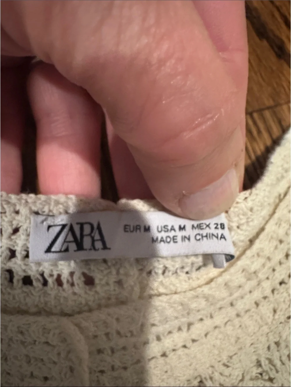 Zara Embroidered Floral Crotched Top with Puff Sleeves Size Medium